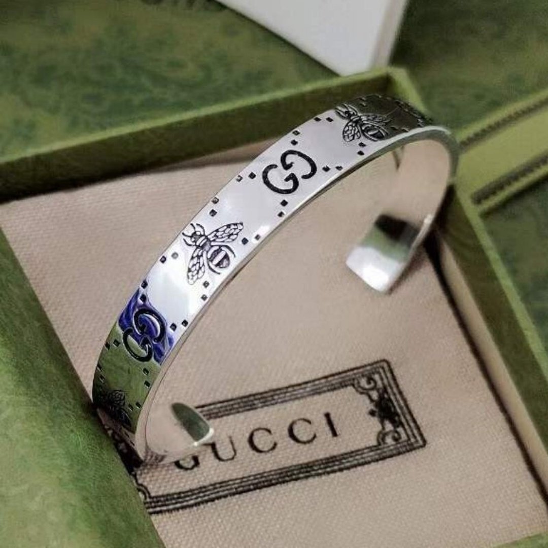 Gucci Double G Bee Sterling Silver Bracelet - Image 5