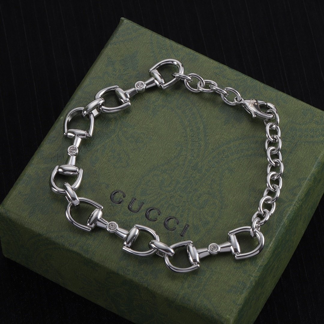 Gucci Sterling Silver Suit Bracelet - Image 5