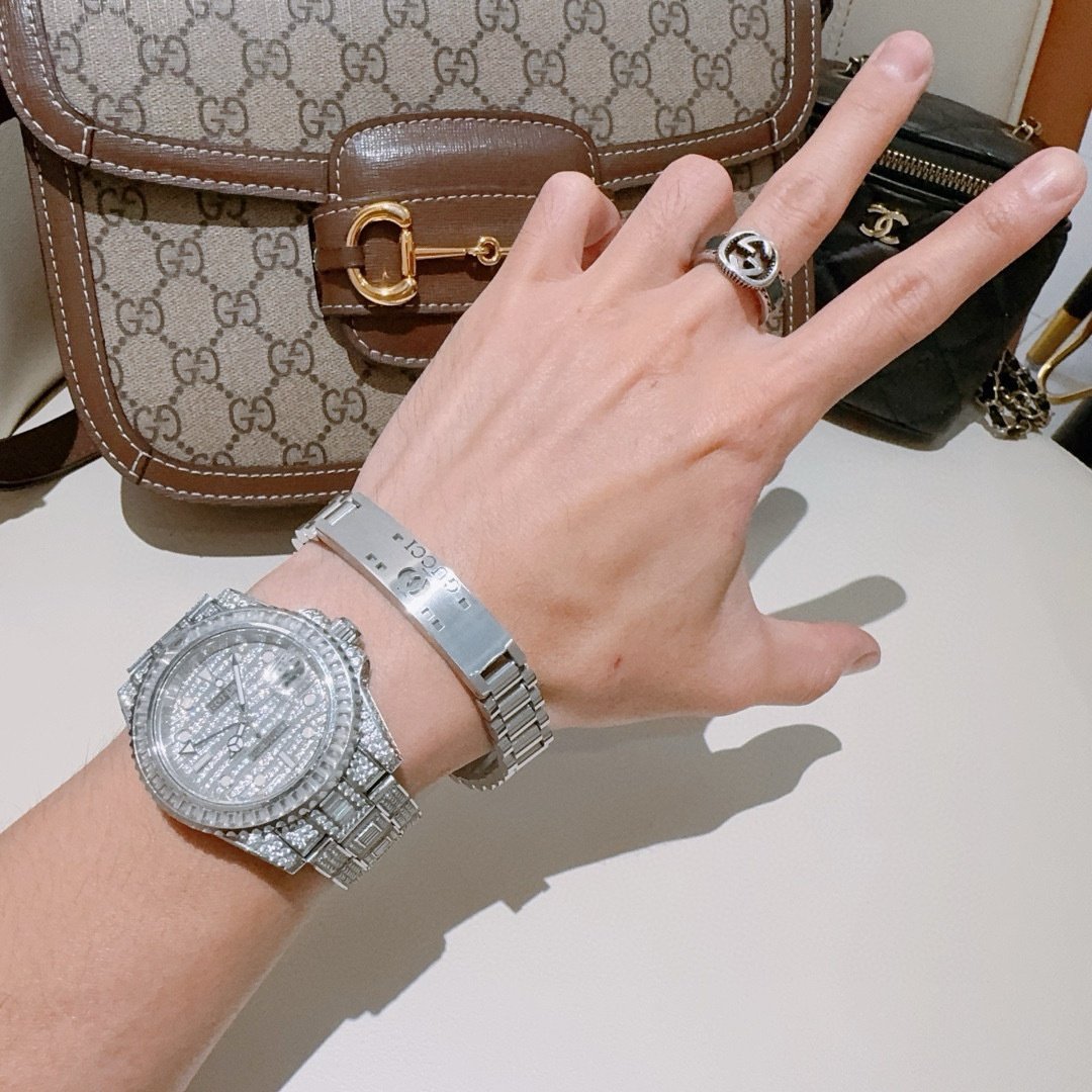 Gucci Sterling Silver Elegant Men's Bracelet - Image 5